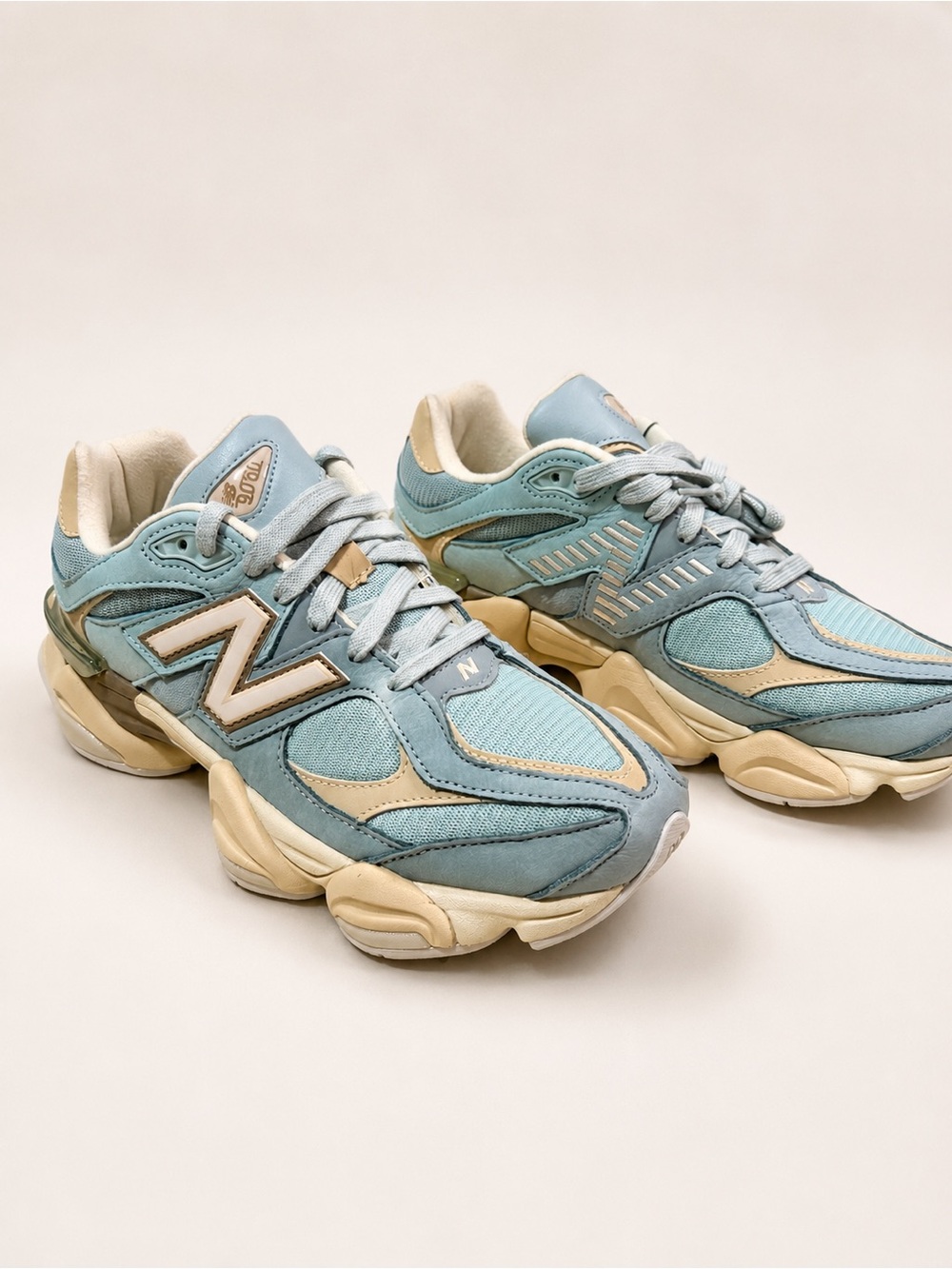 New Balance 9060 “Blue Haze” — U9060FNB, Men’s 9 / Women’s 10.5